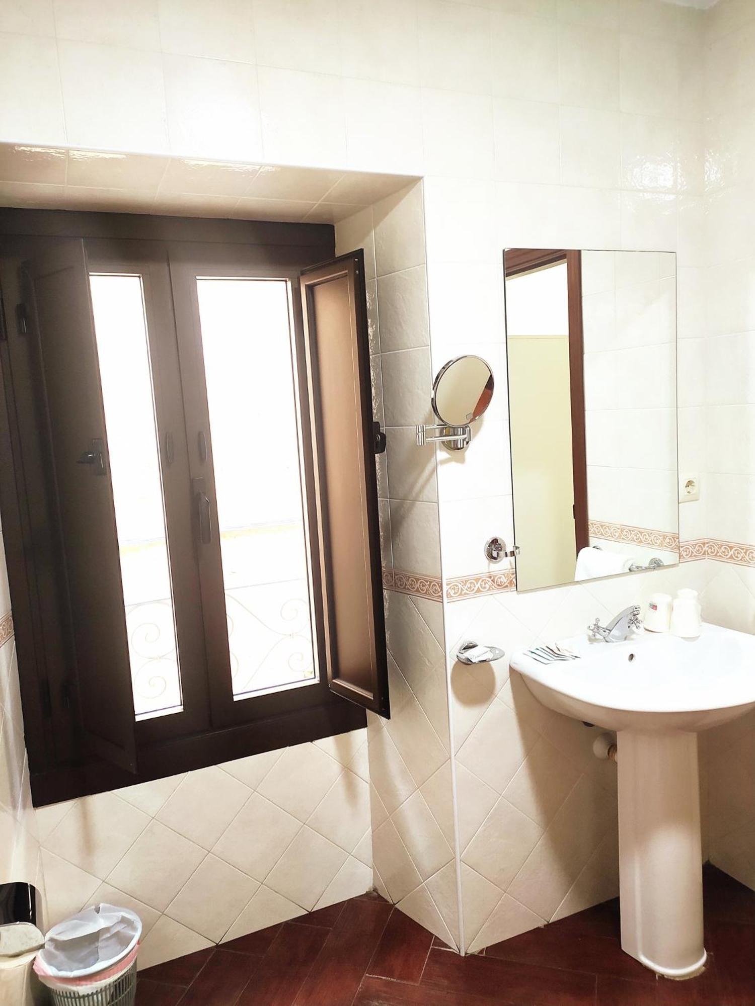 טרוחיו Hostal Cuzco מראה חיצוני תמונה
